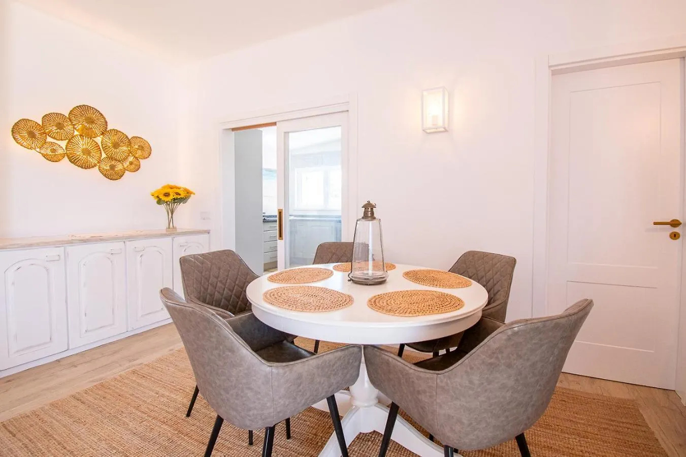 67 Adm - 3 Bed Villa Walking Distance To Carvoeiro Carvoeiro  Portugal