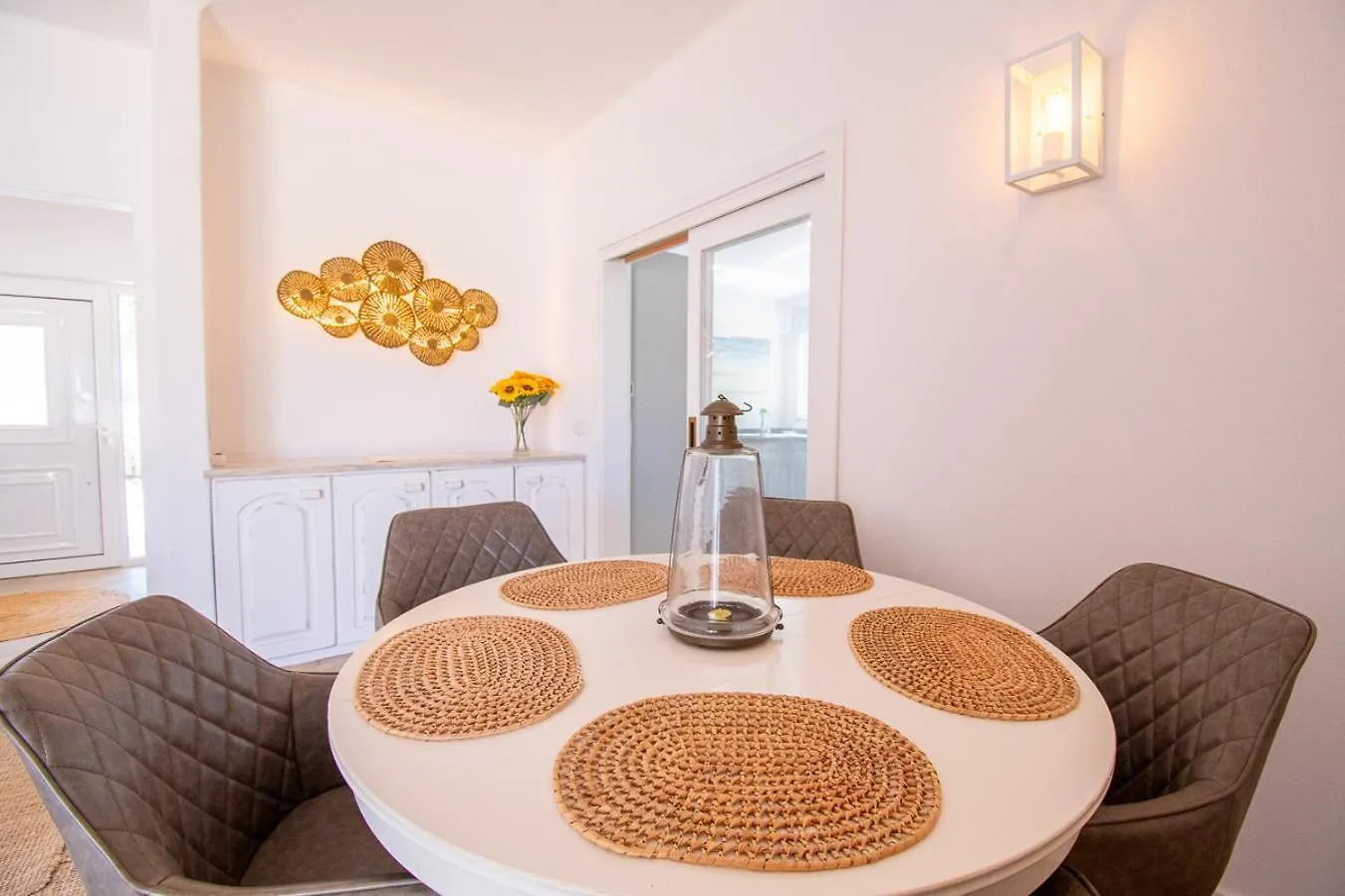 67 Adm - 3 Bed Villa Walking Distance To Carvoeiro Carvoeiro