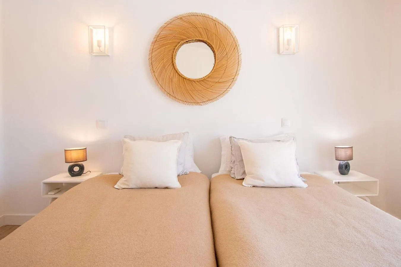 67 Adm - 3 Bed Villa Walking Distance To Carvoeiro Carvoeiro   Carvoeiro (Lagoa)