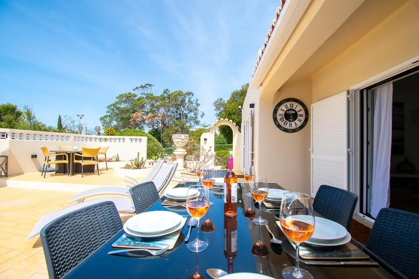 67 Adm - 3 Bed Villa Walking Distance To Carvoeiro Carvoeiro