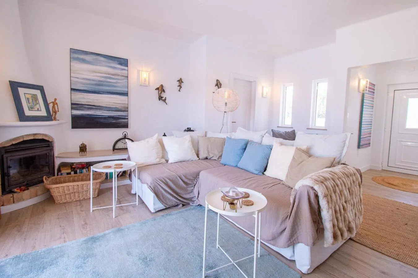 67 Adm - 3 Bed Villa Walking Distance To Carvoeiro Carvoeiro
